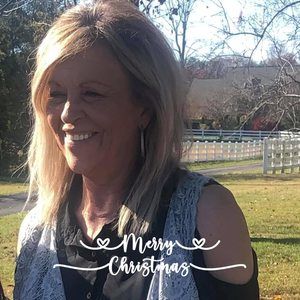 Meet your Posher, Pam